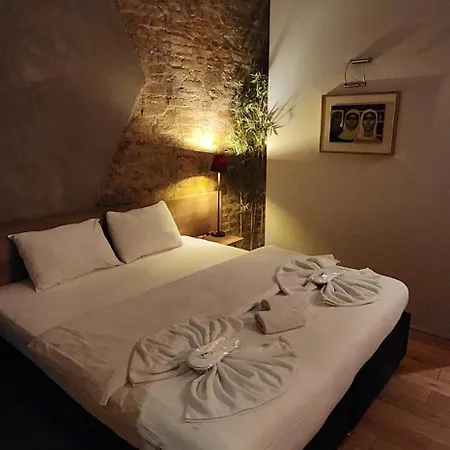 Taksim Galata Tower, Galata Historical Hotel *