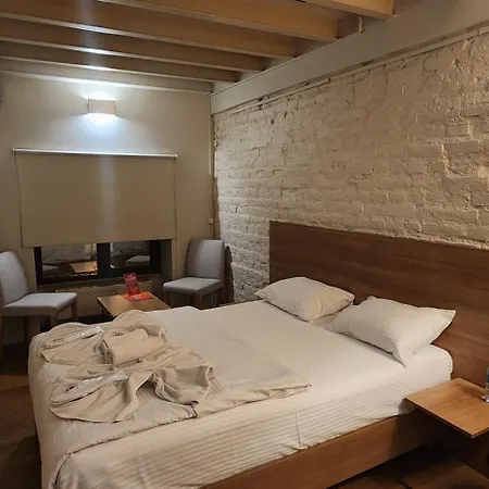 Hotel Taksim Galata Tower, Galata Historical