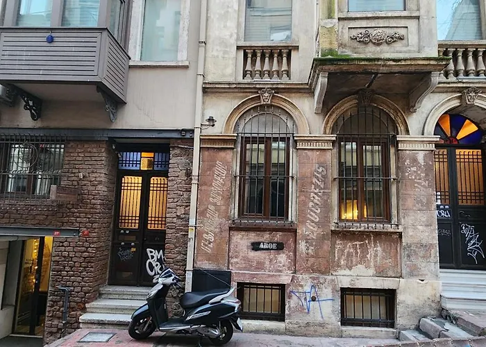 Taksim Galata Tower, Galata Historical *