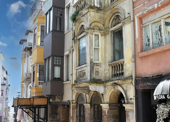 Taksim Galata Tower, Galata Historical 酒店 *
