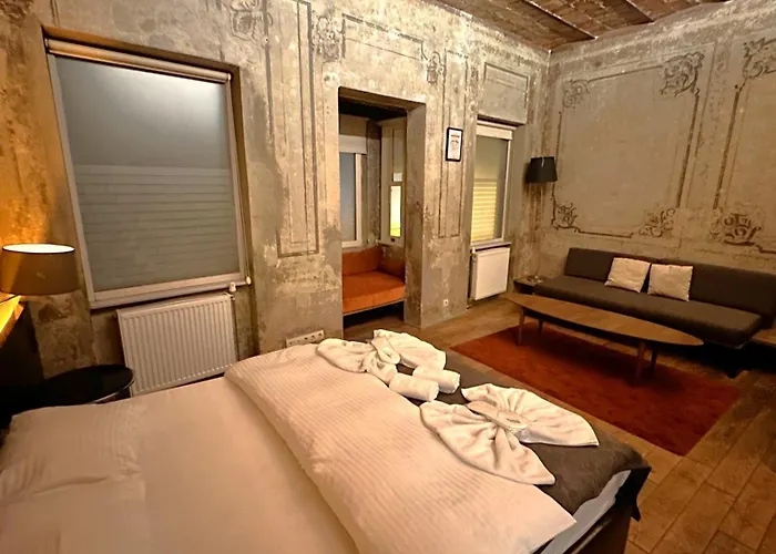 Taksim Galata Tower, Galata Historical *