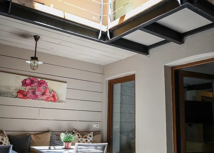 Taksim Galata Tower, Galata Historical 酒店