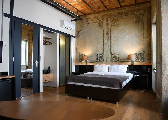 Taksim Galata Tower, Galata Historical